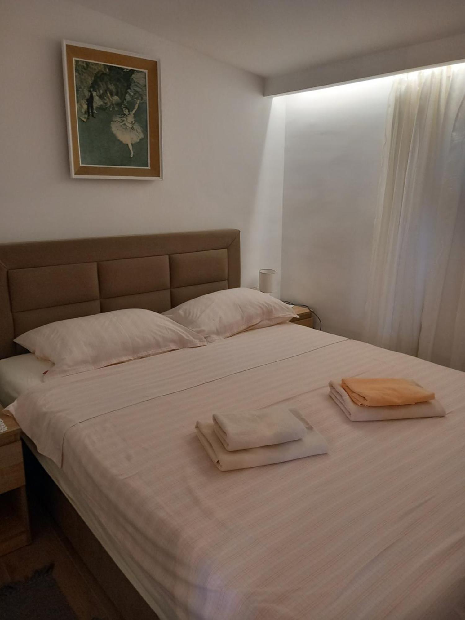 Apartments Ruzica Pinezići 外观 照片