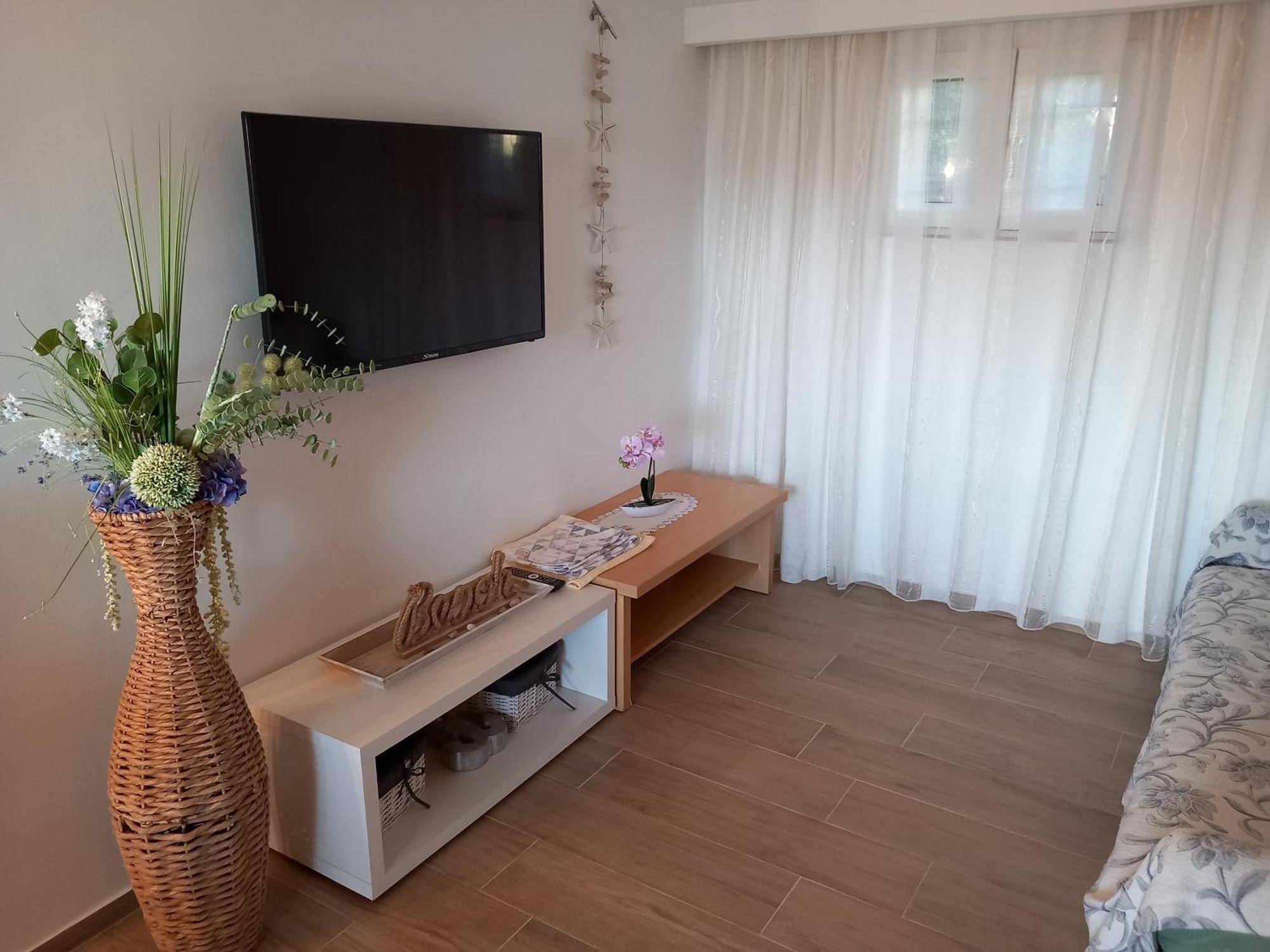 Apartments Ruzica Pinezići 外观 照片